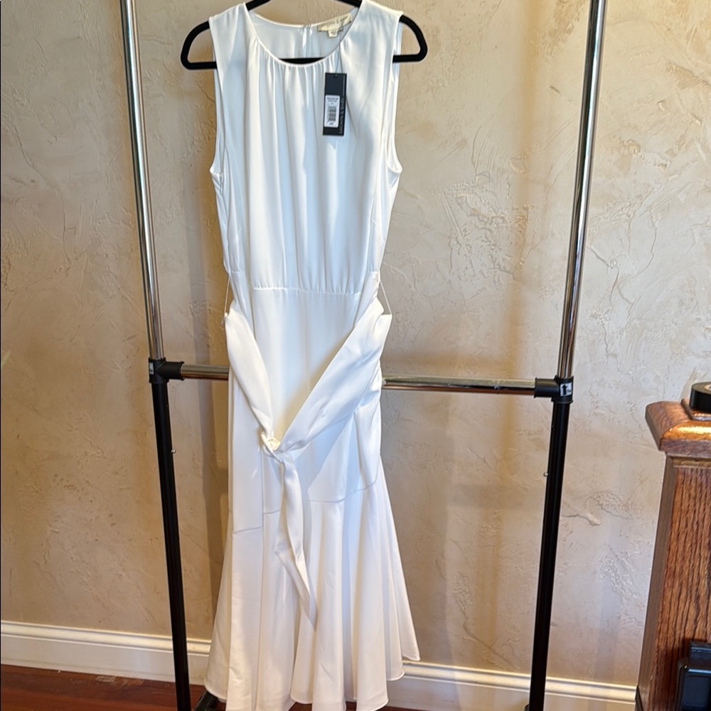 Sachin & Babi sleeveless Camilla white dress 18W